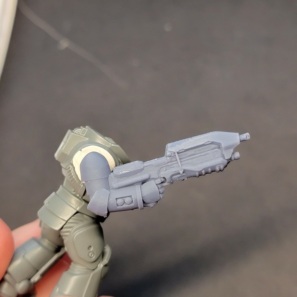 10 master chief helms and HALO ASSAULT RIFLE conversion BIT x5