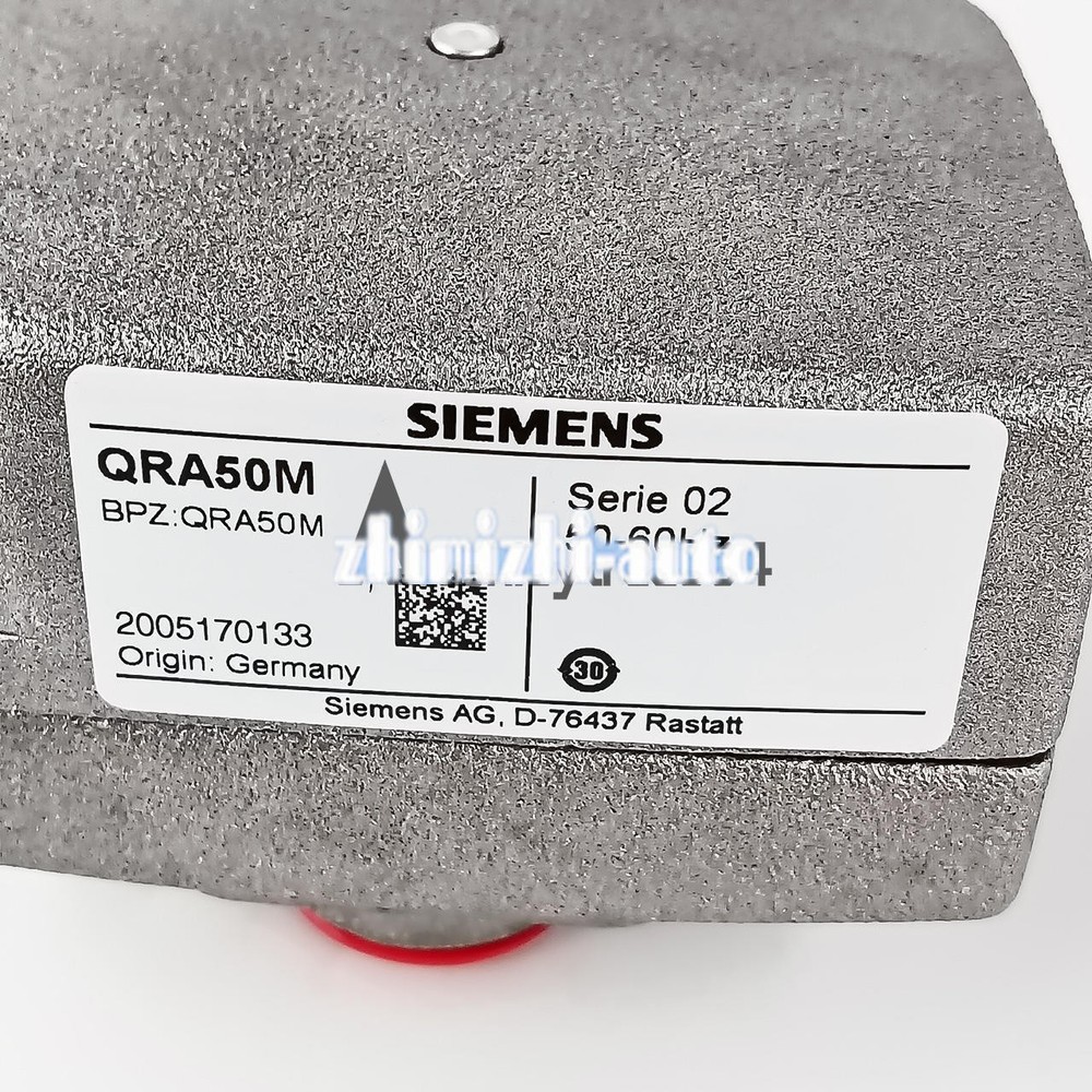 ONE SIEMENS BURNER FLAME SENSOR FLAME DETECTOR QRA50M