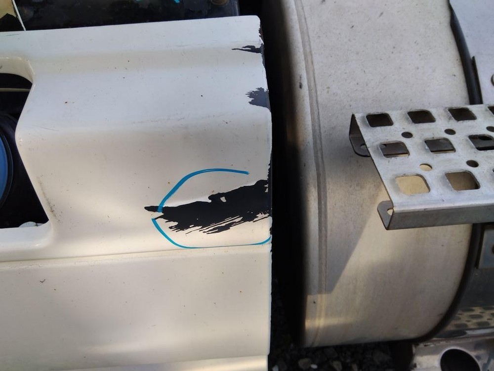 For 2020 VOLVO VNR SIDE FAIRING Left , MD