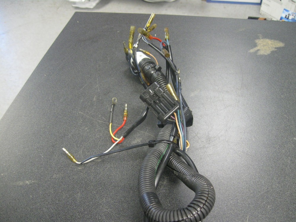 MERCURY OUTBOARD 200HP ENGINE HARNESS ASSY 857166T 1 WS37A