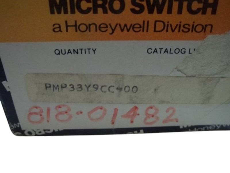 MICRO SWITCH PMP33YBCC-00 PUSHBUTTON KIT  NSMP