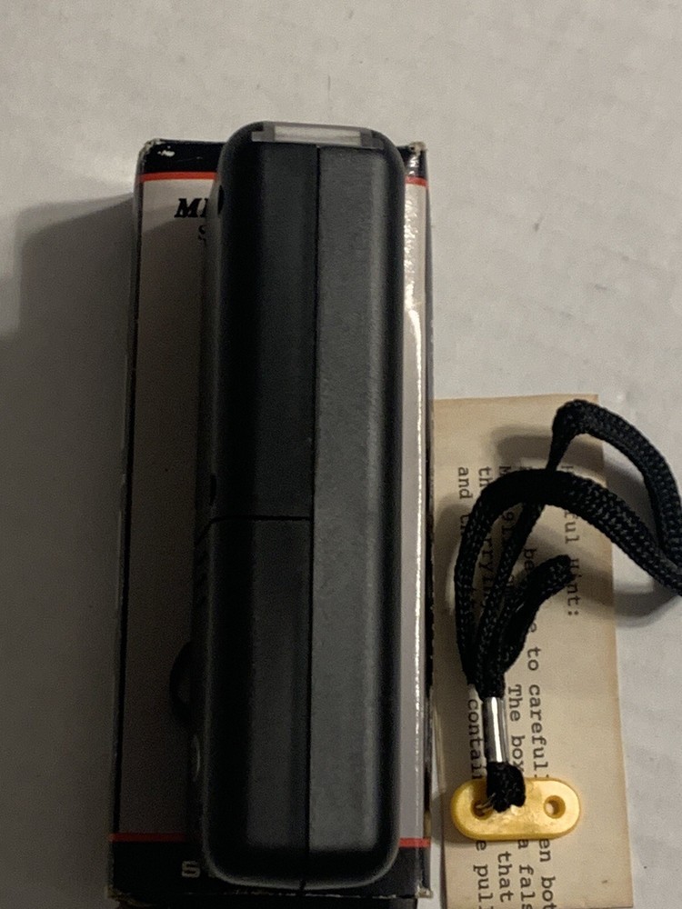 Personal Safety Panic Alarm System Sensor Switch Flash Light MR 911