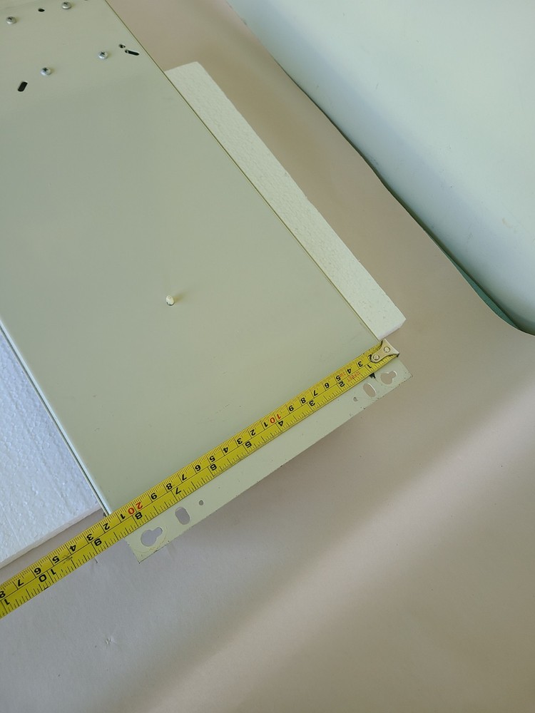 Bogen Model TU-60A 60 Watt Amplifier, Powers Up, AS IS UNTESTED