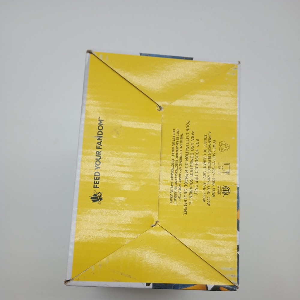 Uncanny Brands Minions Mini Waffle Maker