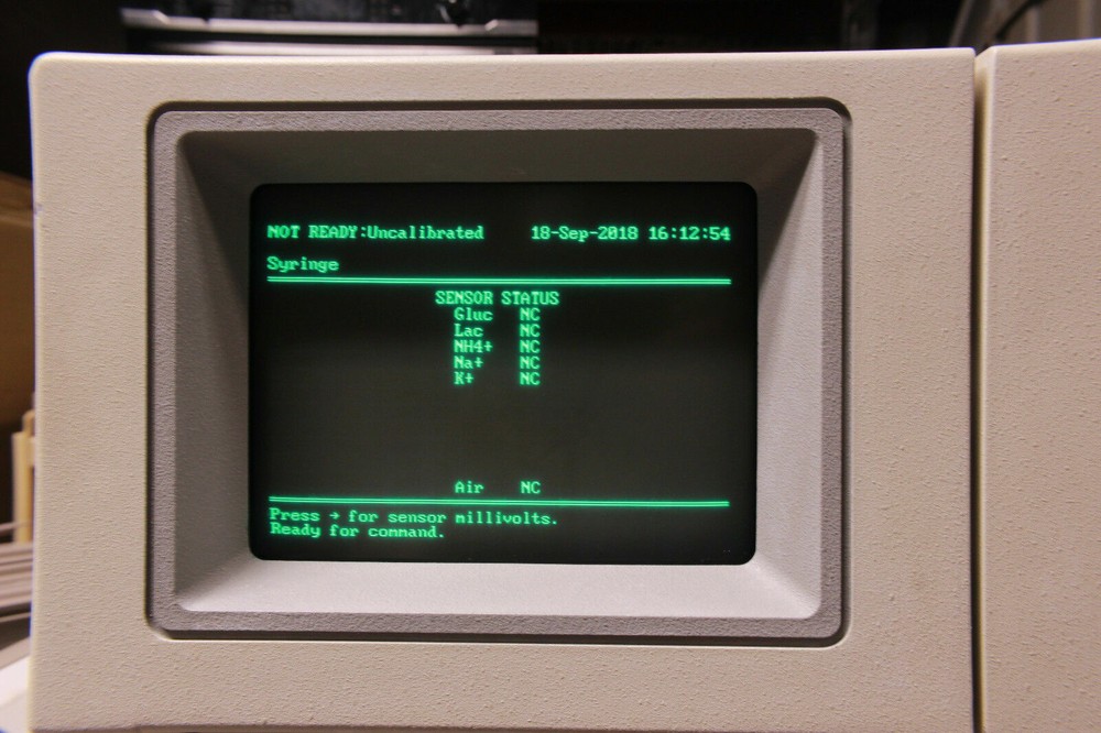 Nova Biomedical Bioprofile 100 Plus Biomedical Chemistry Analyzer