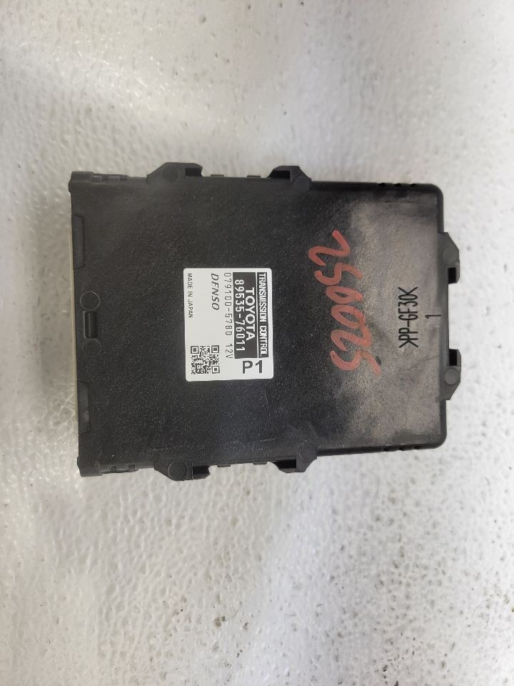2014-2017 Lexus CT200H Transmission TCM Control Module 89535-76021