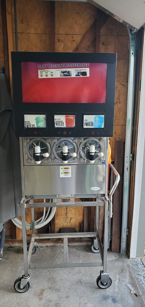 Cornelius Viper 3 Fully Functional slush machine 220v used
