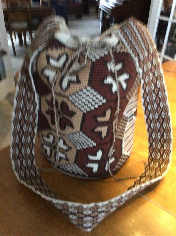 Vtg. Boho Woven Shoulder Purse, Brown