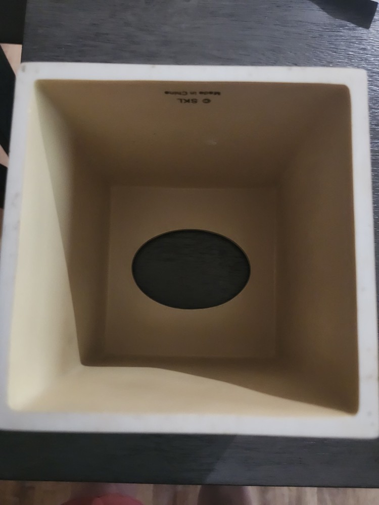 Kleenex Holder