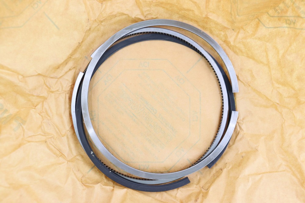 Cummins Engine Piston Kit 4955204