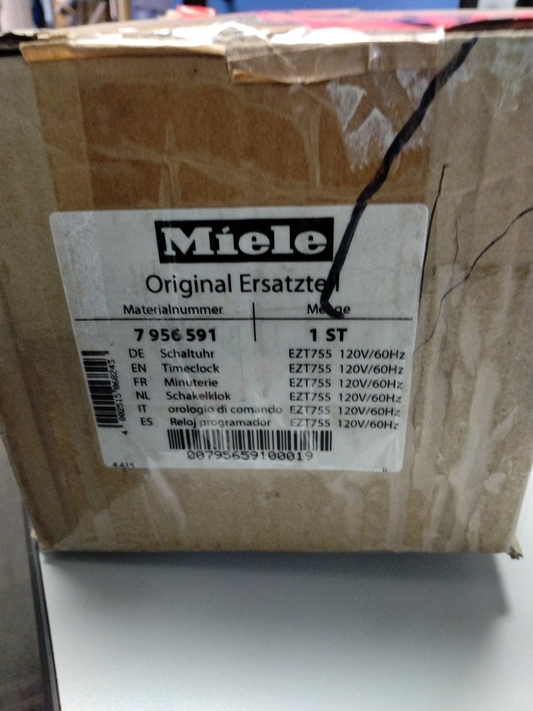7956591