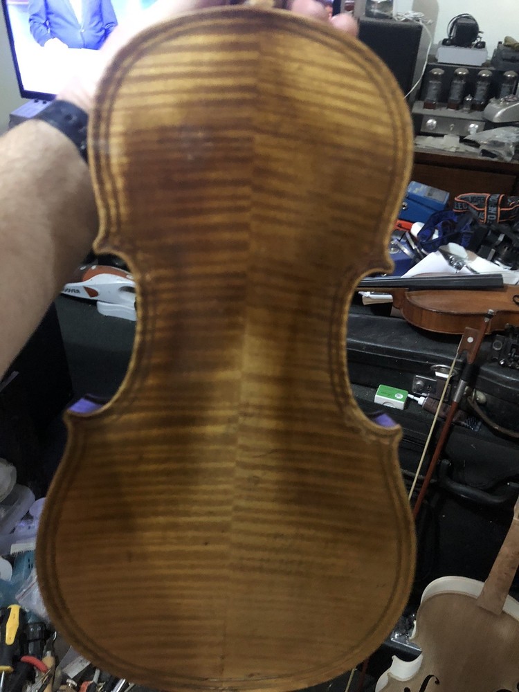 Violin Giovan Paola Maggini