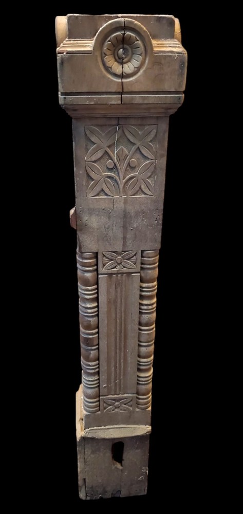 Newel Post GAM0253