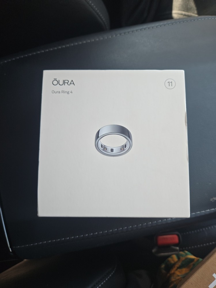 BRAND NEW - Oura Ring 4 - Silver Size11