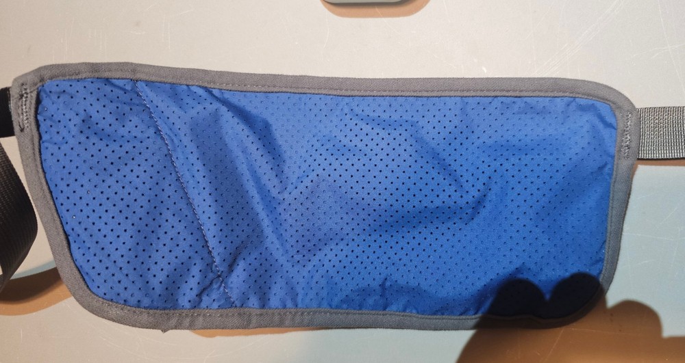 Ultimate Direction Access 300 Hydration Pack