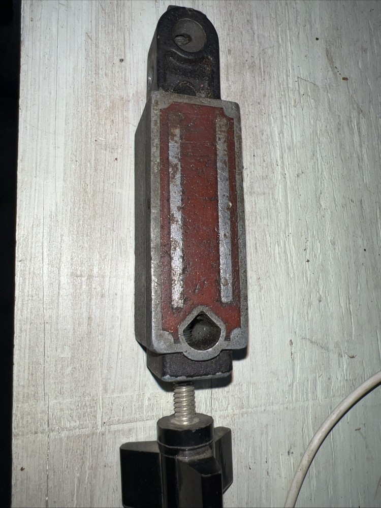 Mighty Mag Universal Magnetic Base