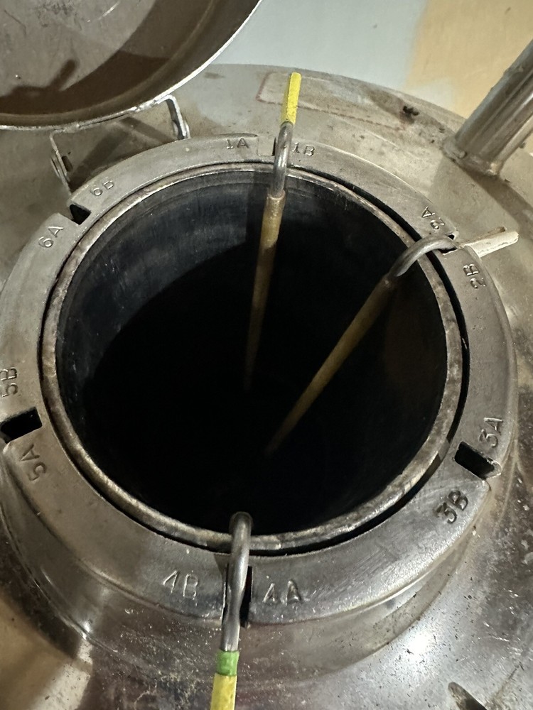 Union Carbide Linde Liquid Nitrogen Tank