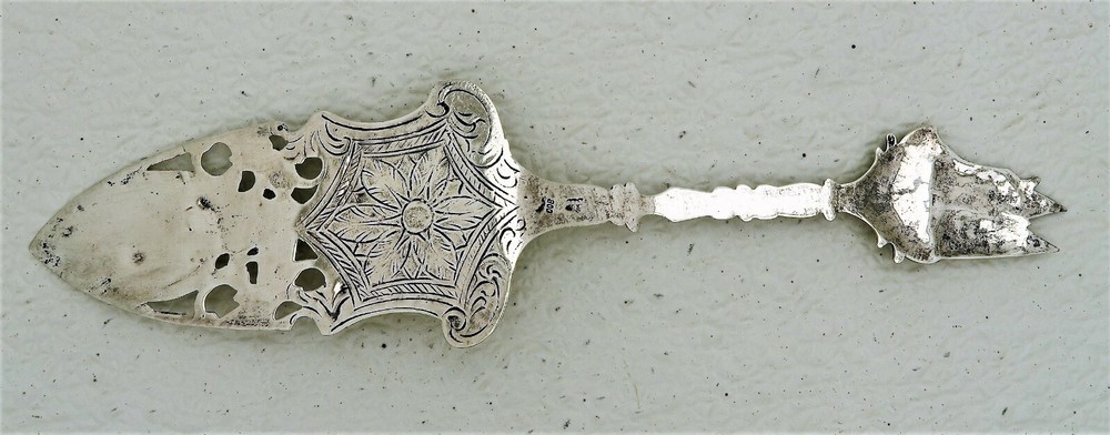 German Solid Silver Desert Entree Pierced Server Engraved Design Sail Ship End