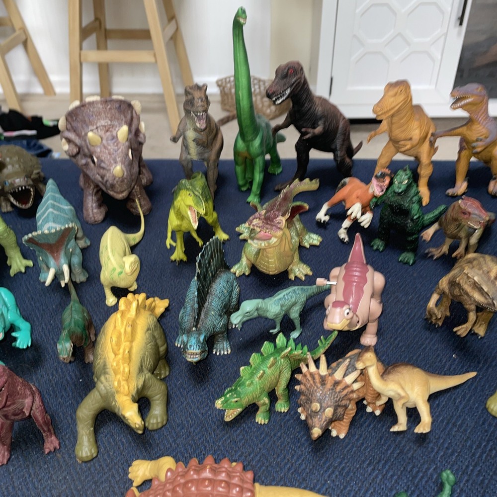 47 Dinosaurs Vintage 1980s - 2000s