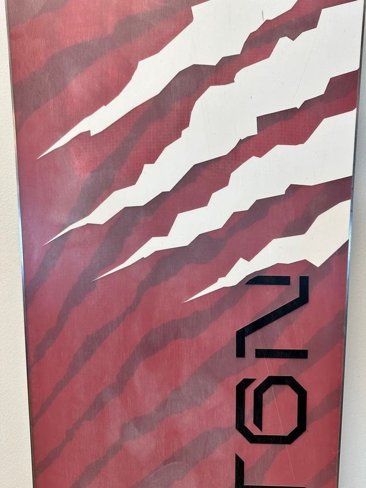 Burton T6 Snowboard Size 164cm