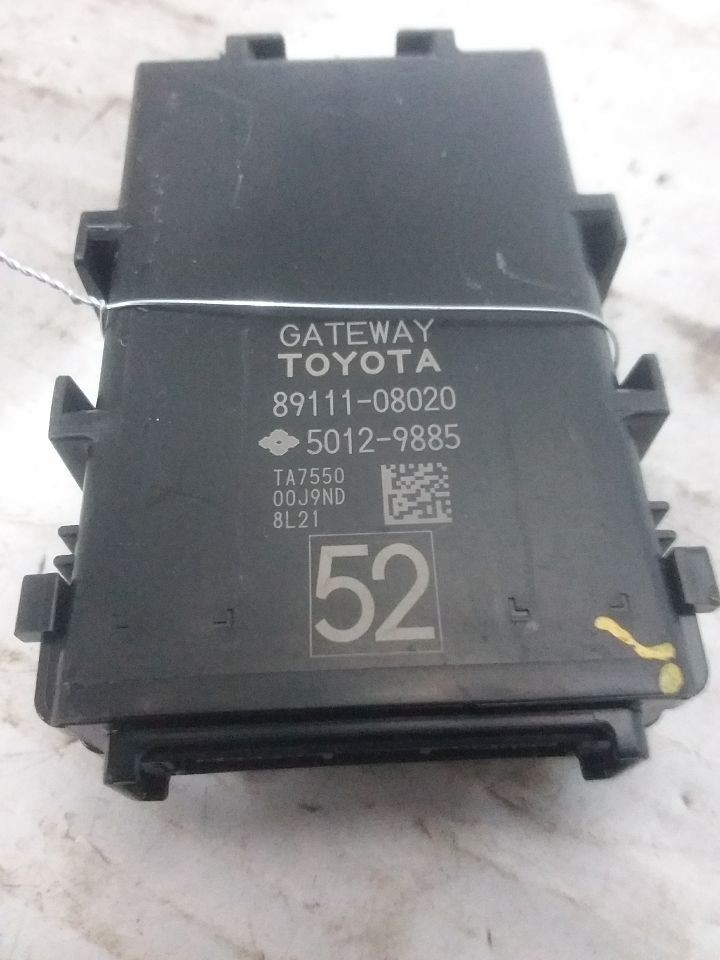Network Gateway Control Module Right Hand Dash Fits 18-20 SIENNA 89111-08020