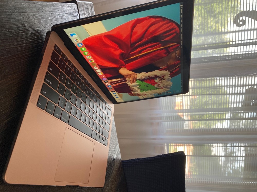 macbook air rose gold 2019