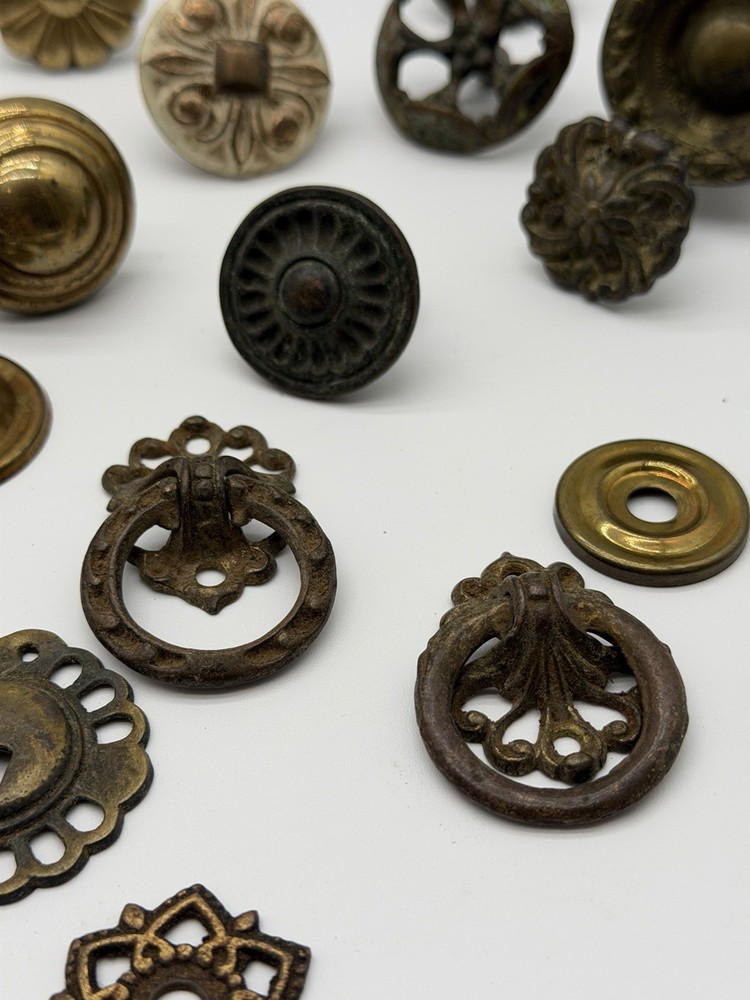 Large Lot Antique Vintage Drawer Knobs Pulls Brass Eastlake Backplates Ring Pull
