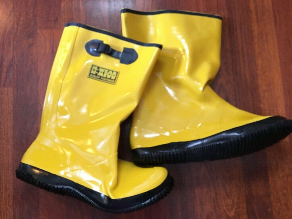 MWear Heavy Duty Rubber Boots