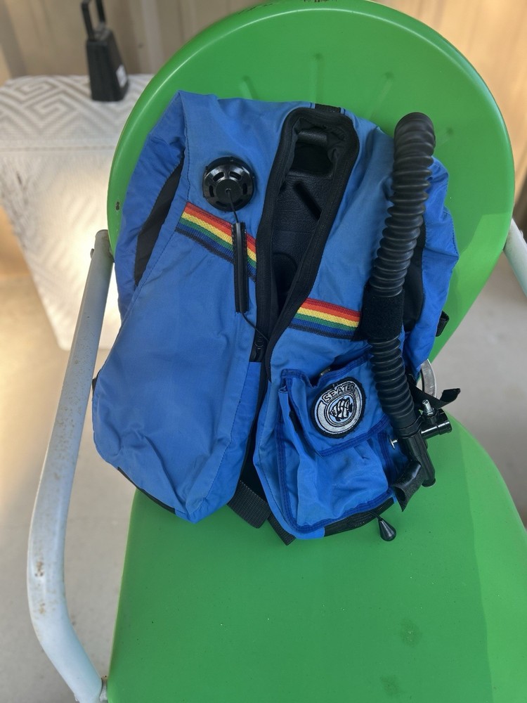 Scuba Women’s Buoyancy Compensator