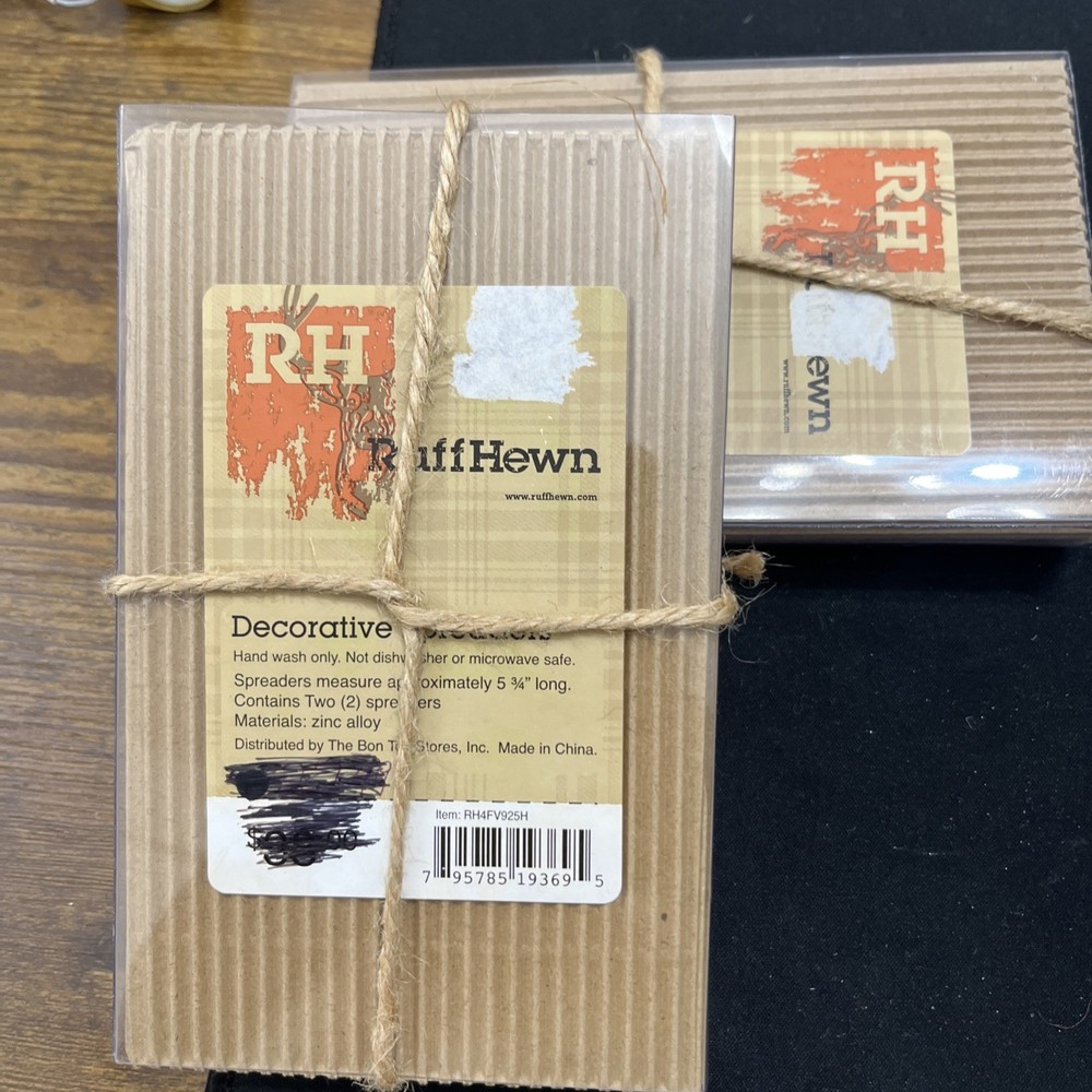 Ruff Hewn New Decorative Fish & Moose Spreaders