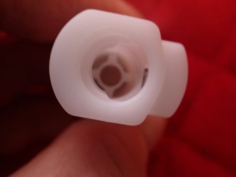 Sterlitech Quick Coupling Panel Mt. - Socket, Valved 3/8" - H.B. w/Gasket & Nut