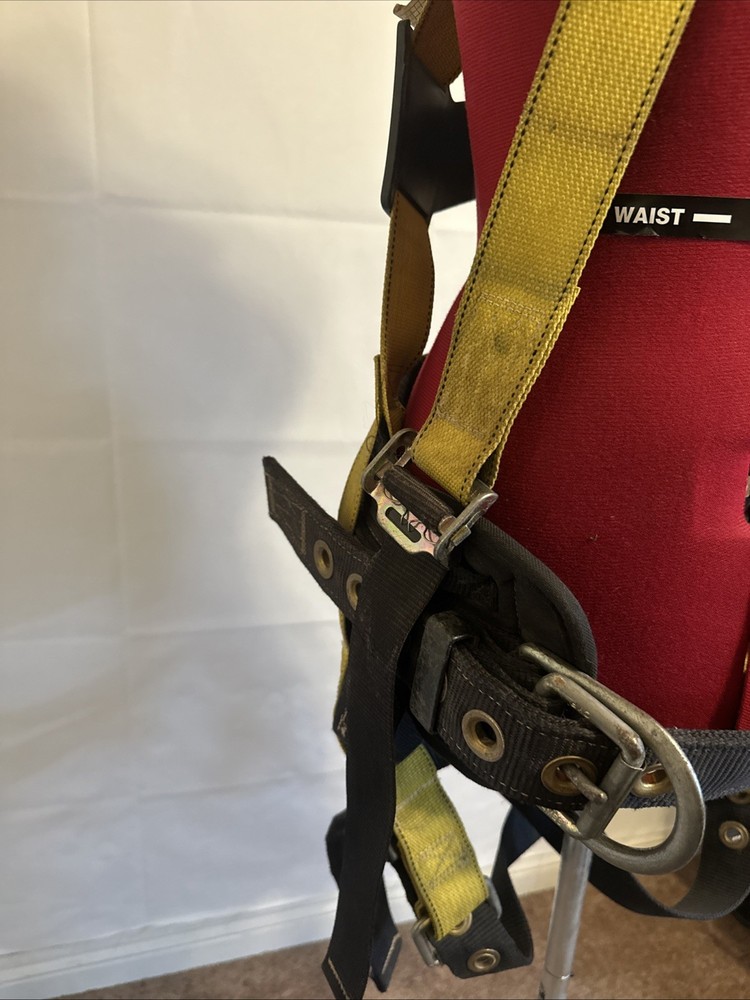 Falltech Full Body Fall Protection Harness 7035 Men Size Large
