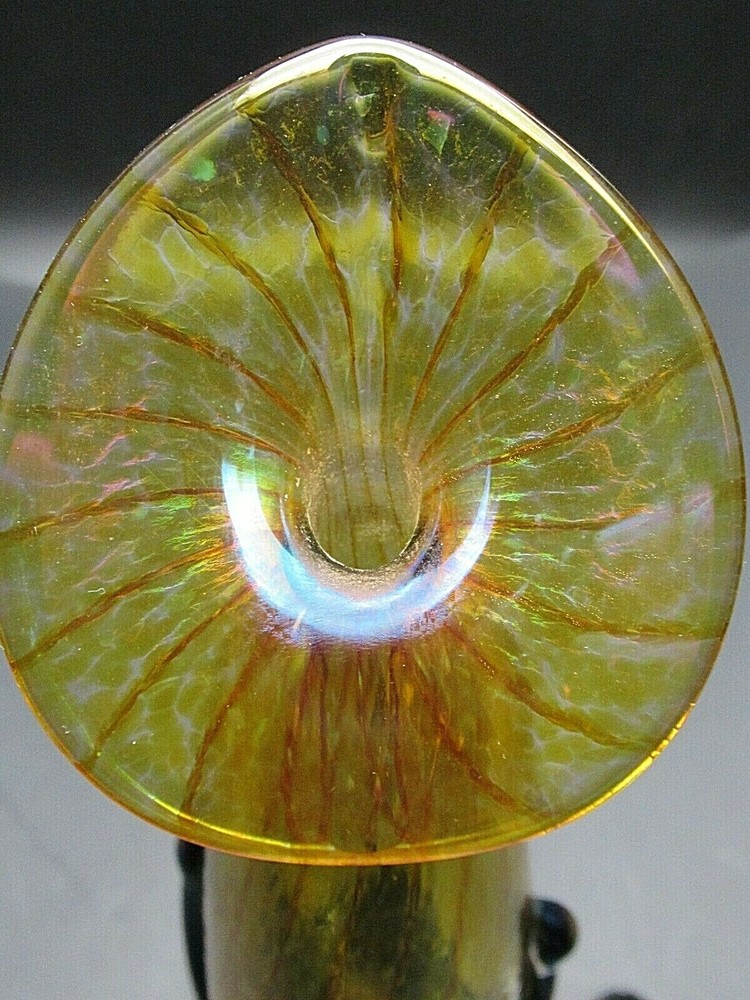 Ron Mynatt 2008 Iridescent Lily Perfume Bottle