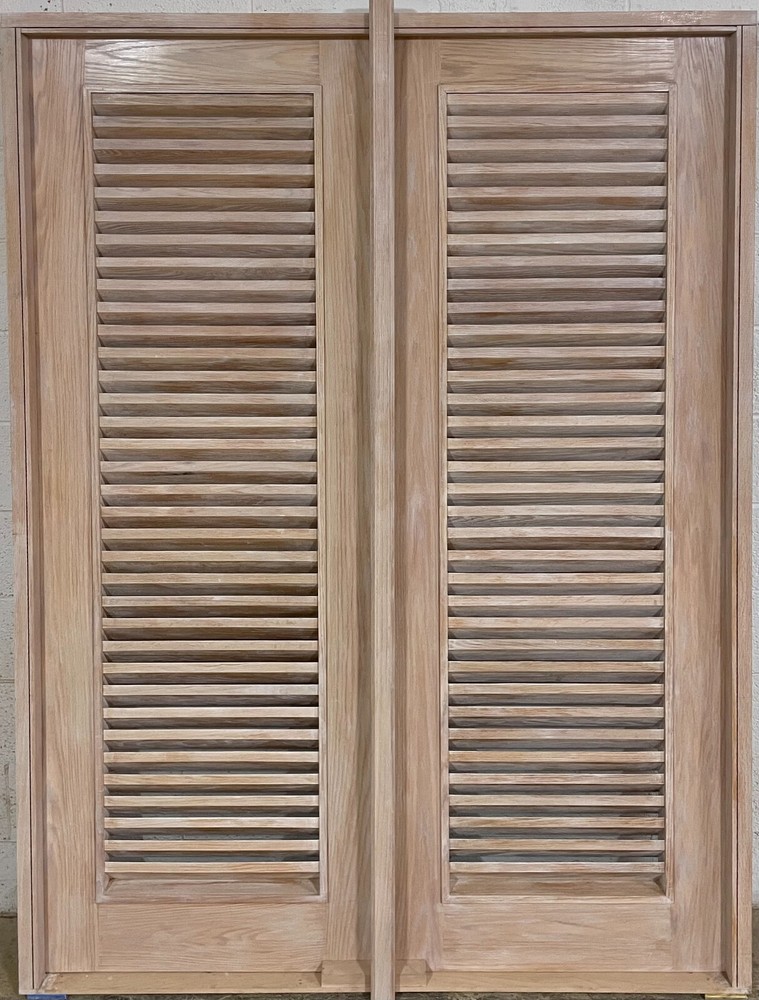Pre hung DOUBLE solid OAK DOORS LOUVERED  U choose size Custom made Beautiful
