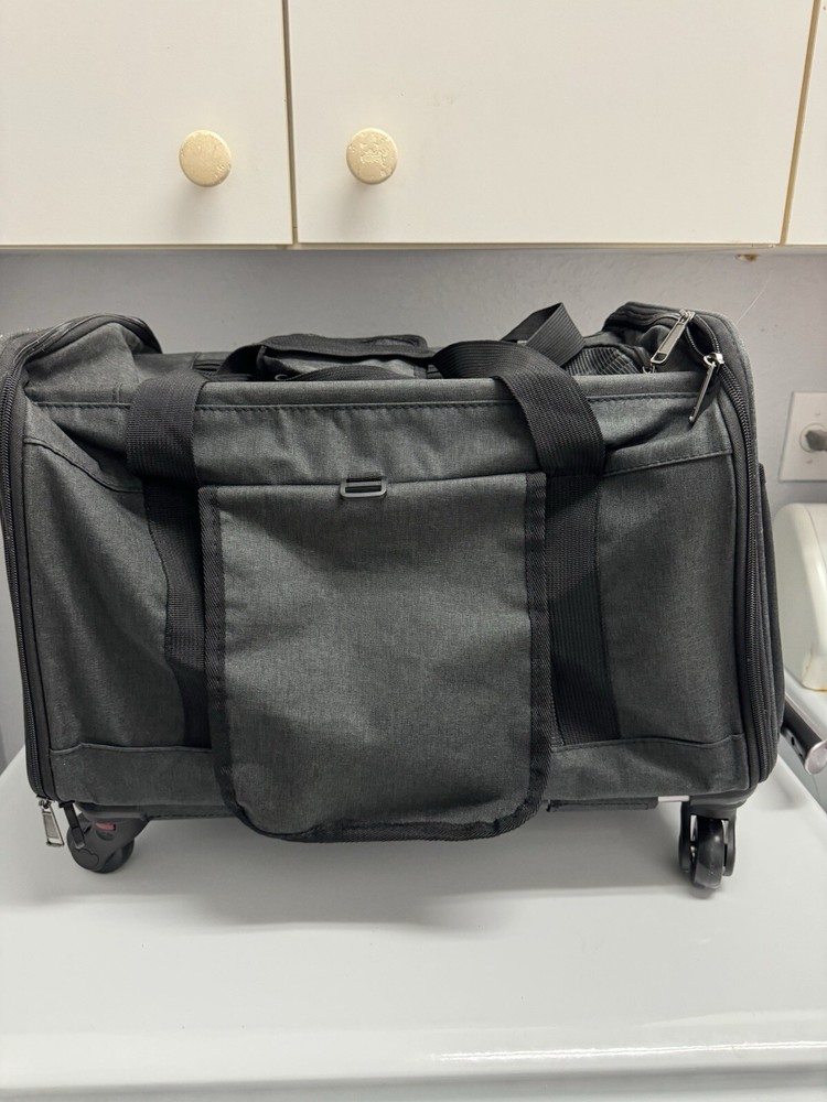 Rolling Pet Carriers With Wheels