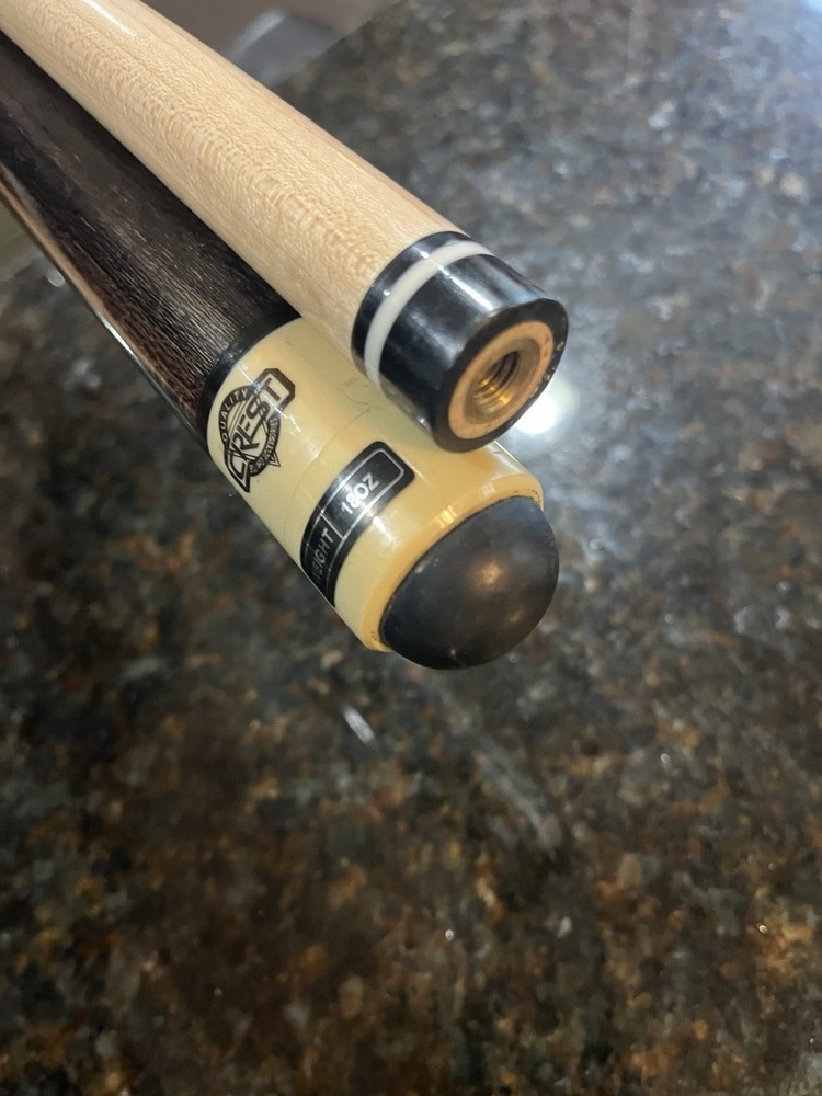 Crest Pool Cue Stick 2 Piece 18oz