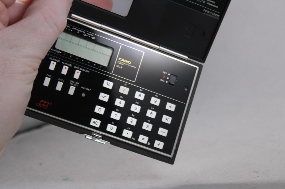 Vintage Casio ML-8 Electrical Calculator/ Watch Handheld