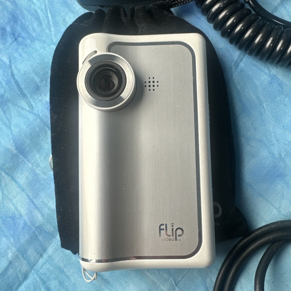 Viewpoint slide scanner flip video