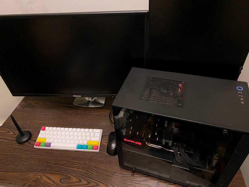 Gaming PC + Dual Monitors