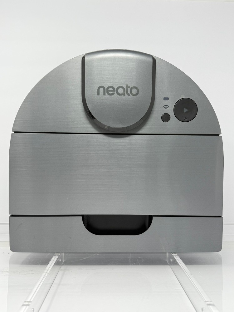 Neato Robotics D10 Intelligent Robotic Vacuum