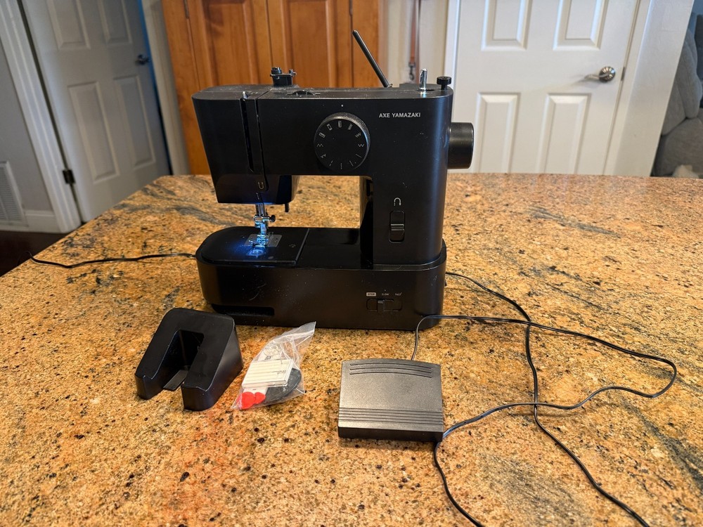 AXE YAMAZAKI  MM-10 Sewing machine - award winning