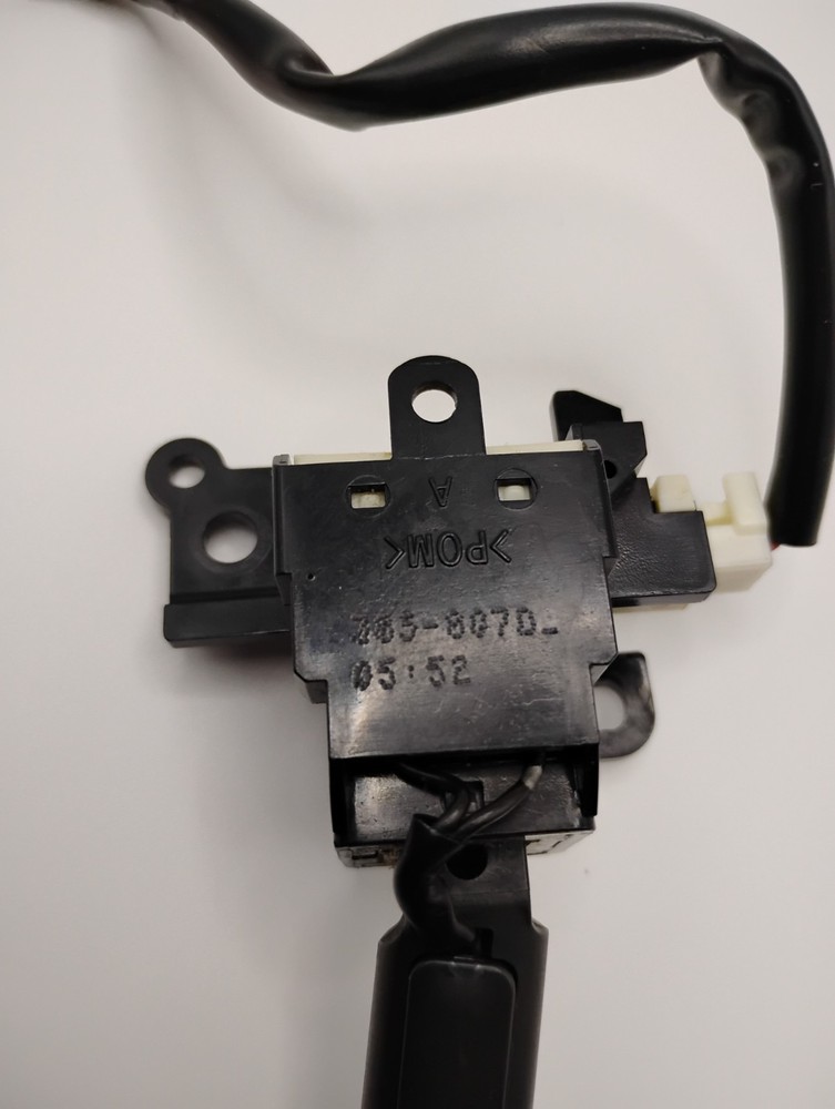 09 Toyota Matrix cruise control stalk