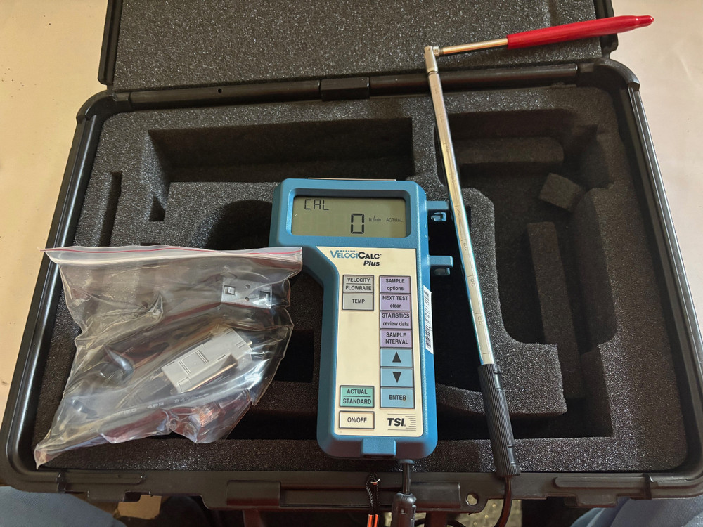 VELOCICALC PLUS 8384A- MULTI AIR VELOCITY VENTILATION METER WITH CASE