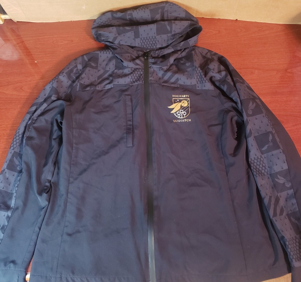 Harry Potter quidditch jacket XL