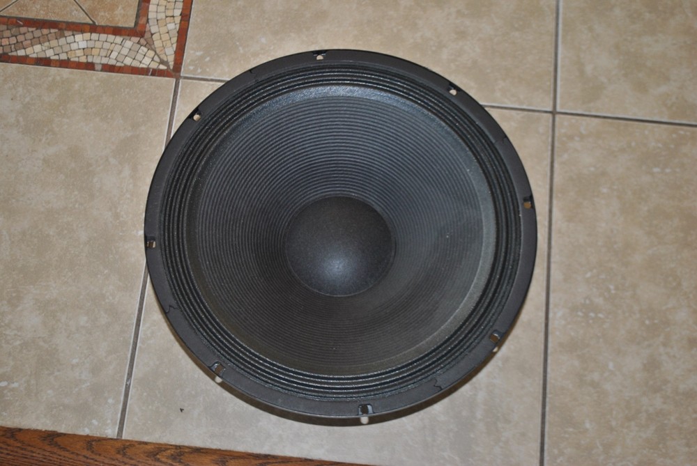 yamaha jay6120 speaker
