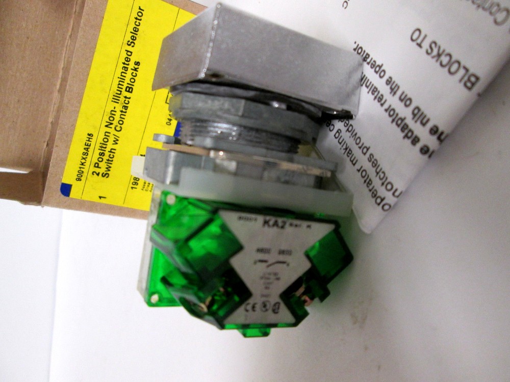 Square D 9001KXSAEH5 Non-Illuminated Selector Switch