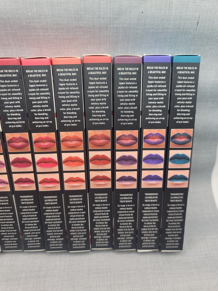 NYX Dazed & Diffused Blurring Lipstick - Pick your color