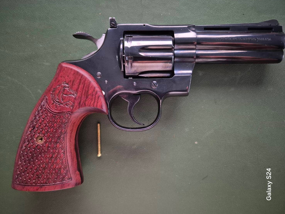 Colt Python grips Old or New E/I frame,Python re-designed 2020,Handmade Thailand