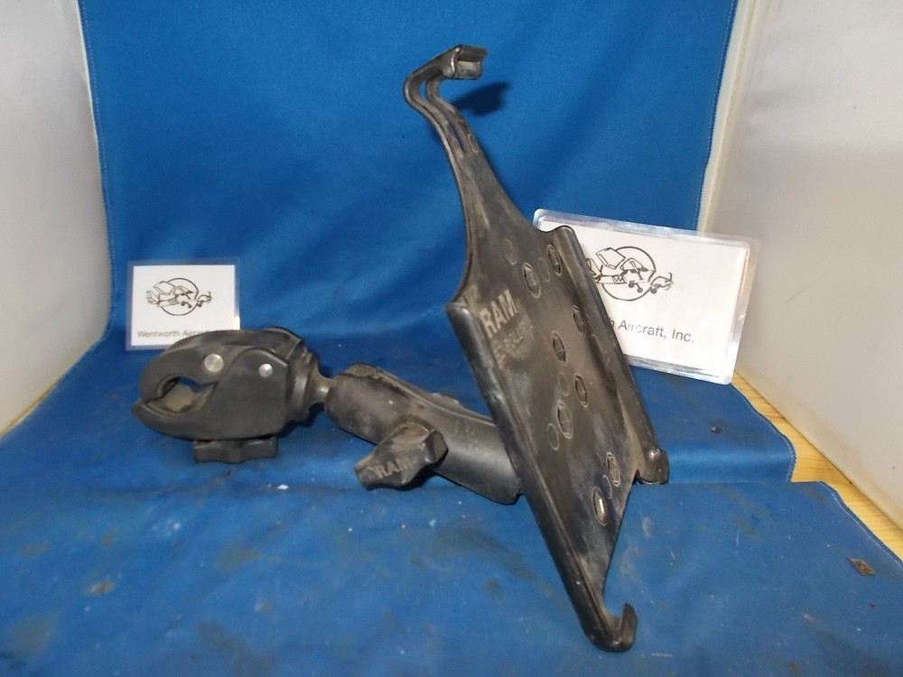 RAM I-PAD MINI 4 HOLDER/MOUNT