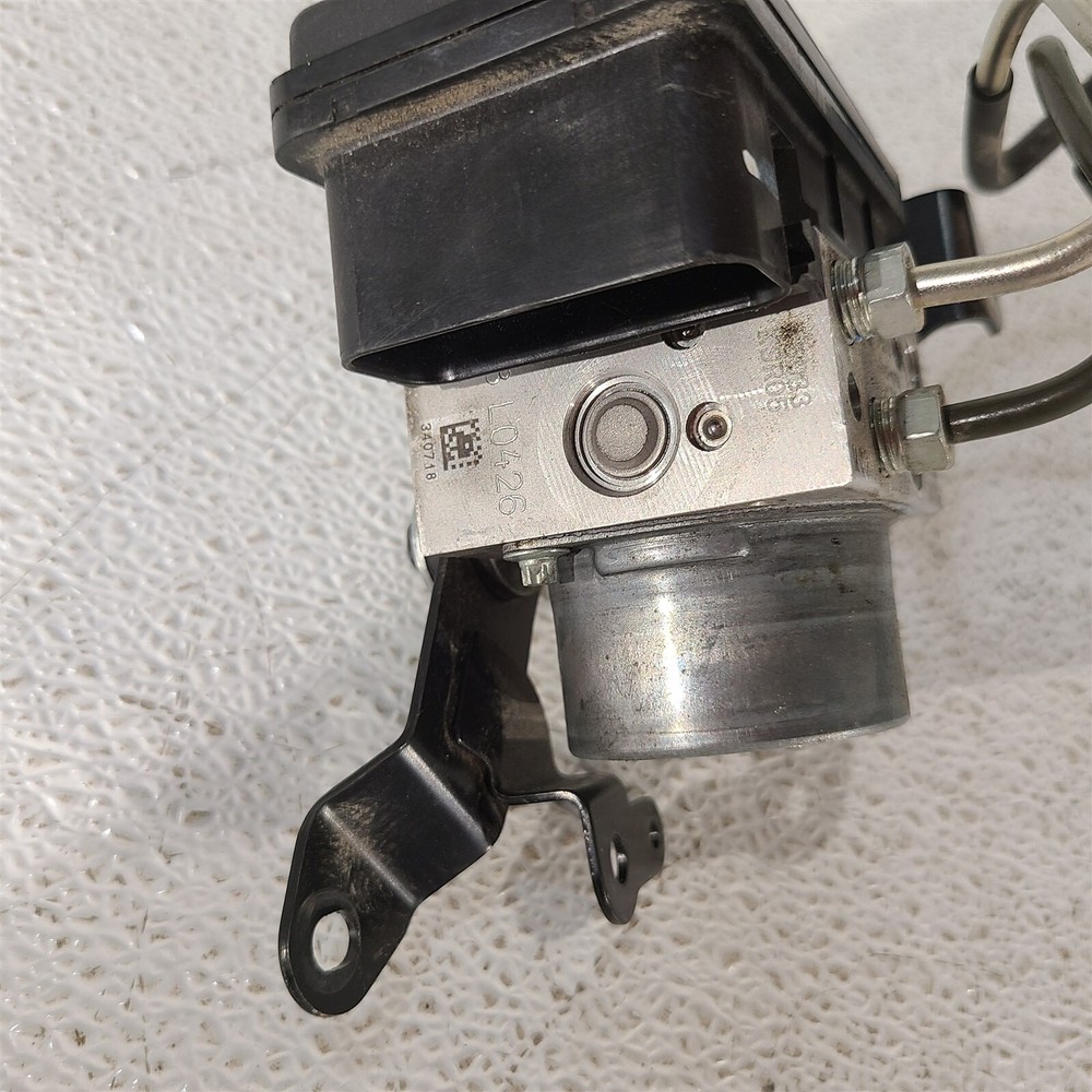 2020 Kawasaki EX650 Ninja ABS Pump PS1014